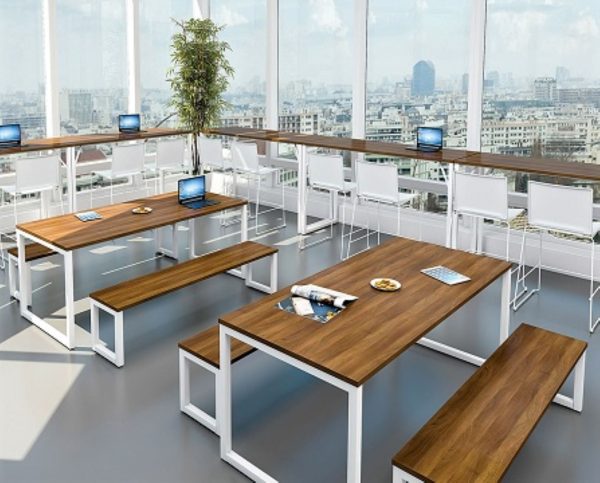 Lyra Breakout Hooped Leg Picnic Furniture